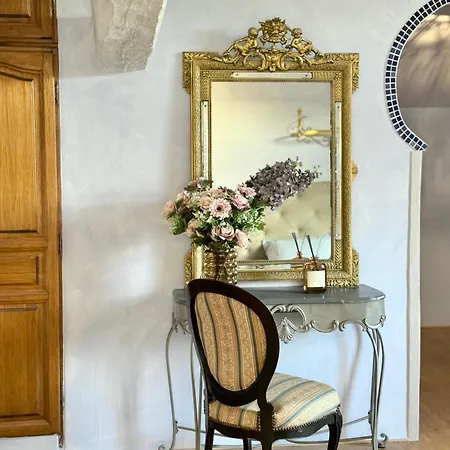 Ferienhaus Le Manoir Medieval De Garance