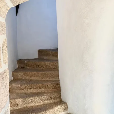 Le Manoir Medieval De Garance *