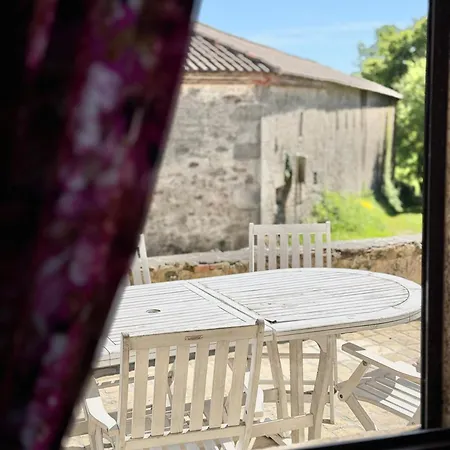 Le Manoir Medieval De Garance Holiday home