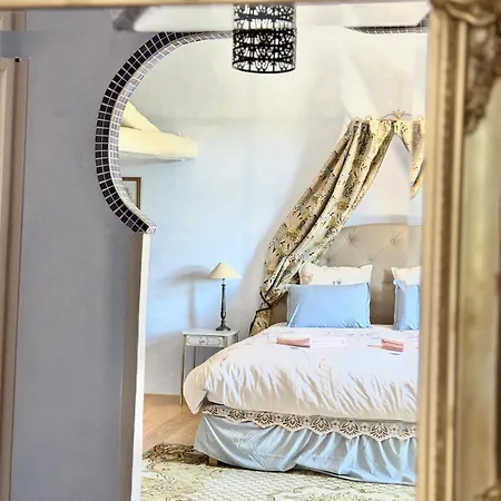 Le Manoir Medieval De Garance