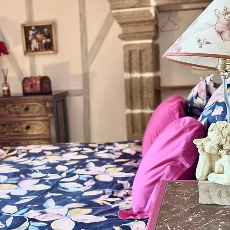 Holiday home Le Manoir Medieval De Garance