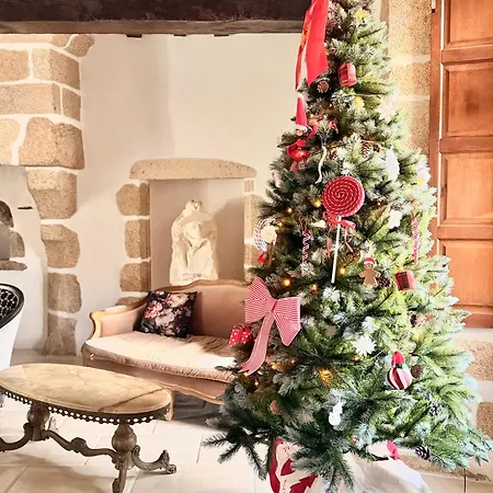 Ferienhaus Le Manoir Medieval De Garance *