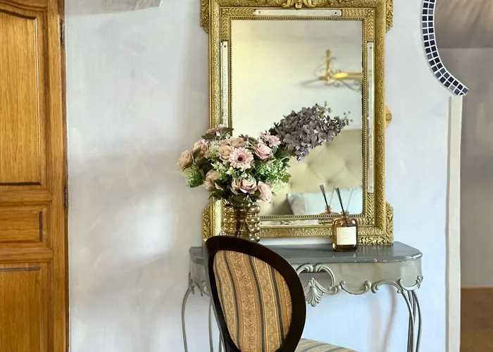 Casa vacanze Le Manoir Médiéval De Garance