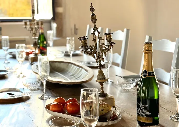 Le Manoir Médiéval De Garance Casa vacanze *